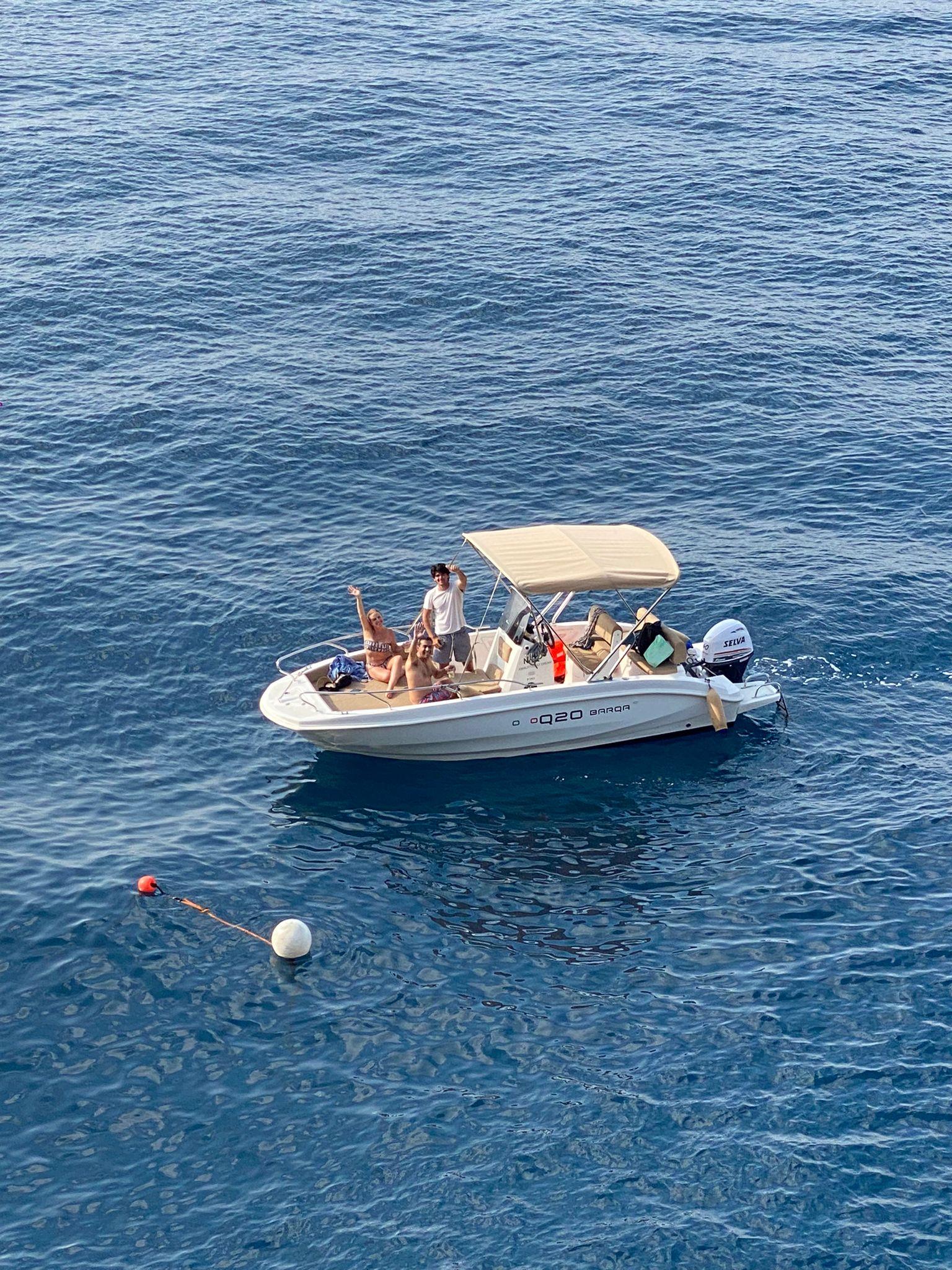 Sorrento: Private Capri & Amalfi Coast Speedboat Cruise