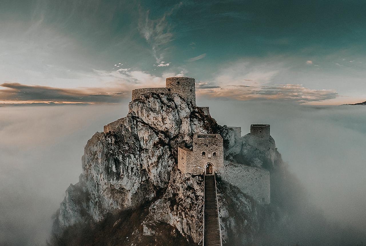 Medieval Castles Discovery Tour with Lunch & Drone Footage