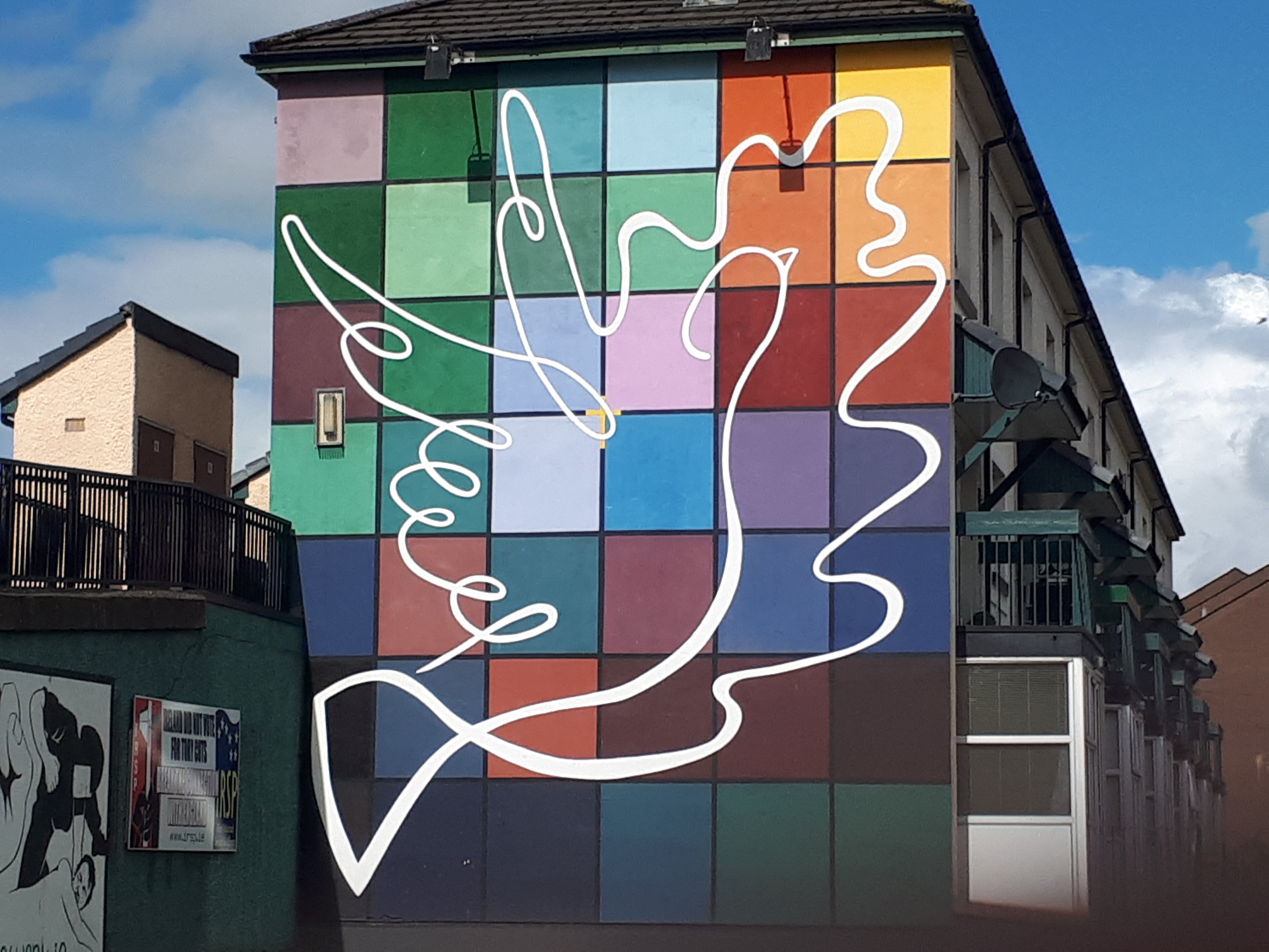 Bogside Murals and Bloody Sunday Walking Tour