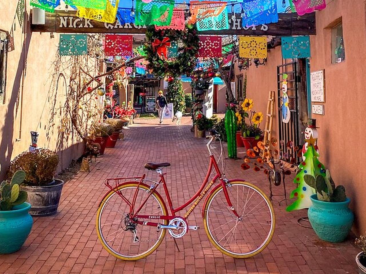 Historic Rio Grande River bike tour in Albuquerque