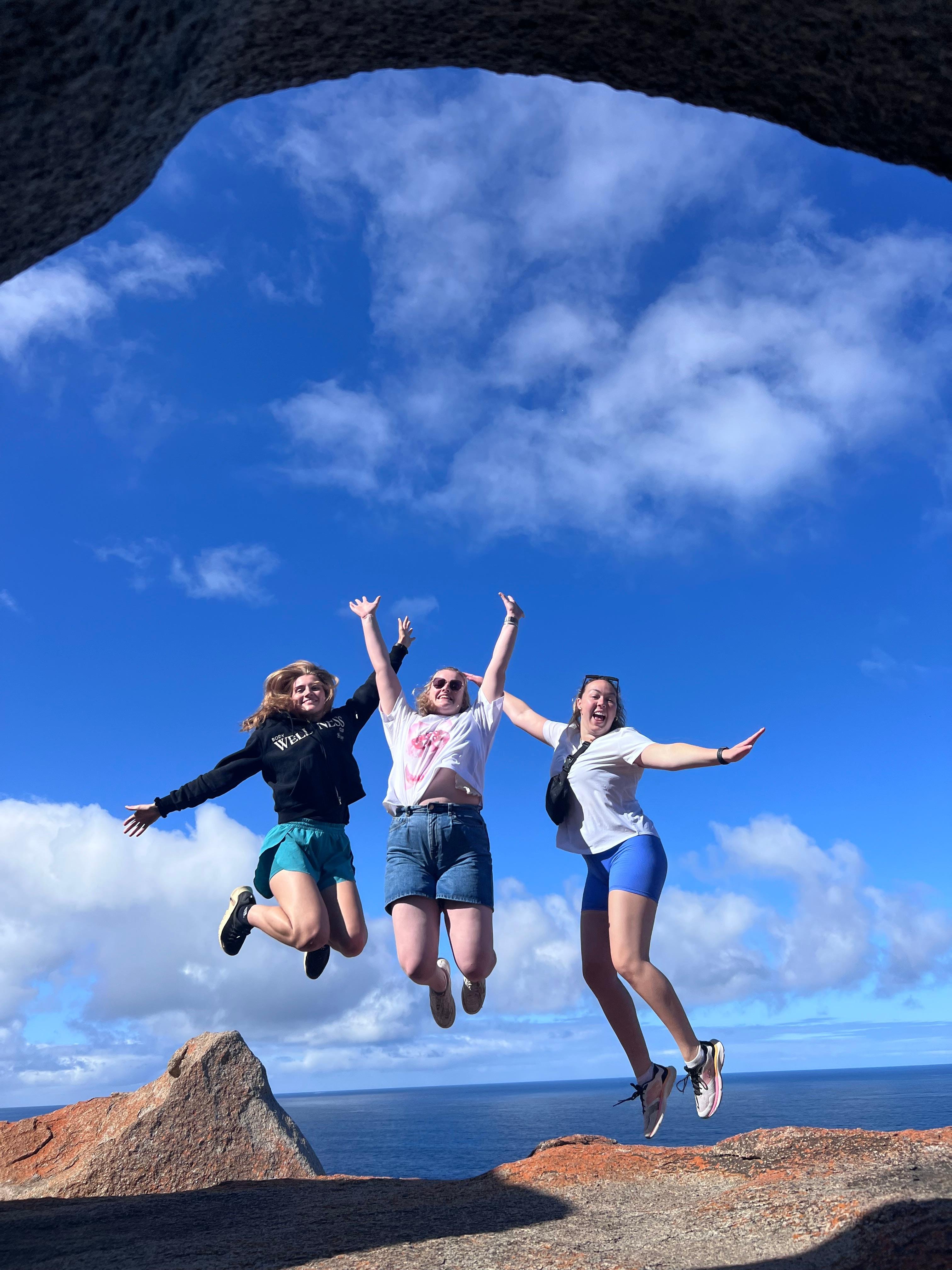 Kangaroo Island 2-Day Wildlife Adventure from Adelaide