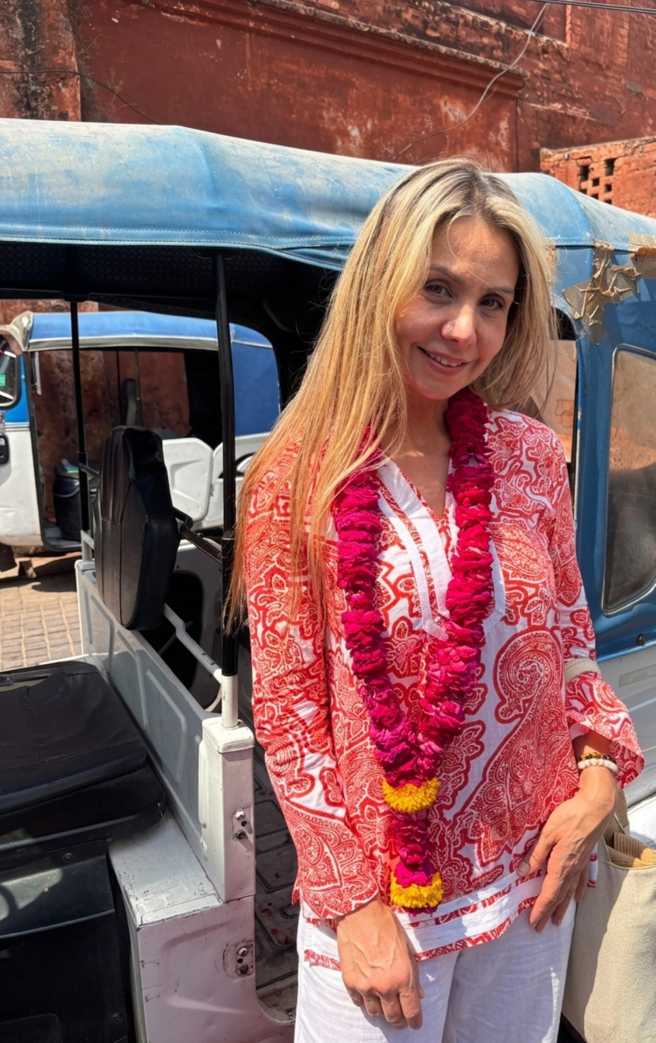 Private Overnight Taj Mahal Tour from Delhi (2 Days)
