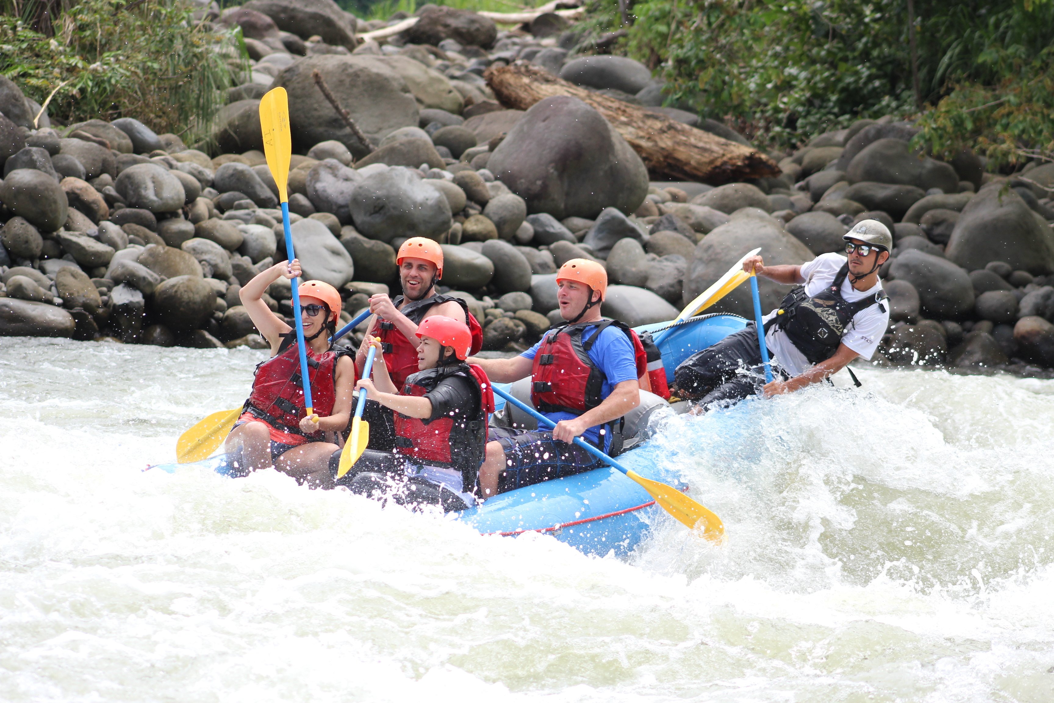 Costa Rica white water rafting on the Balsa and Pacuare rivers — rafting photo 1