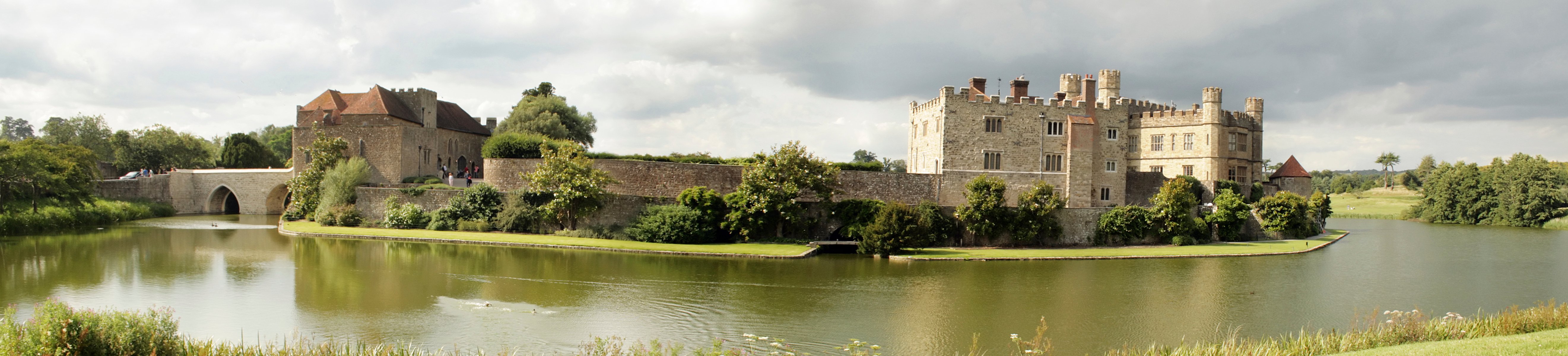 Dover to London & Heathrow: Canterbury & Leeds Castle Transfer