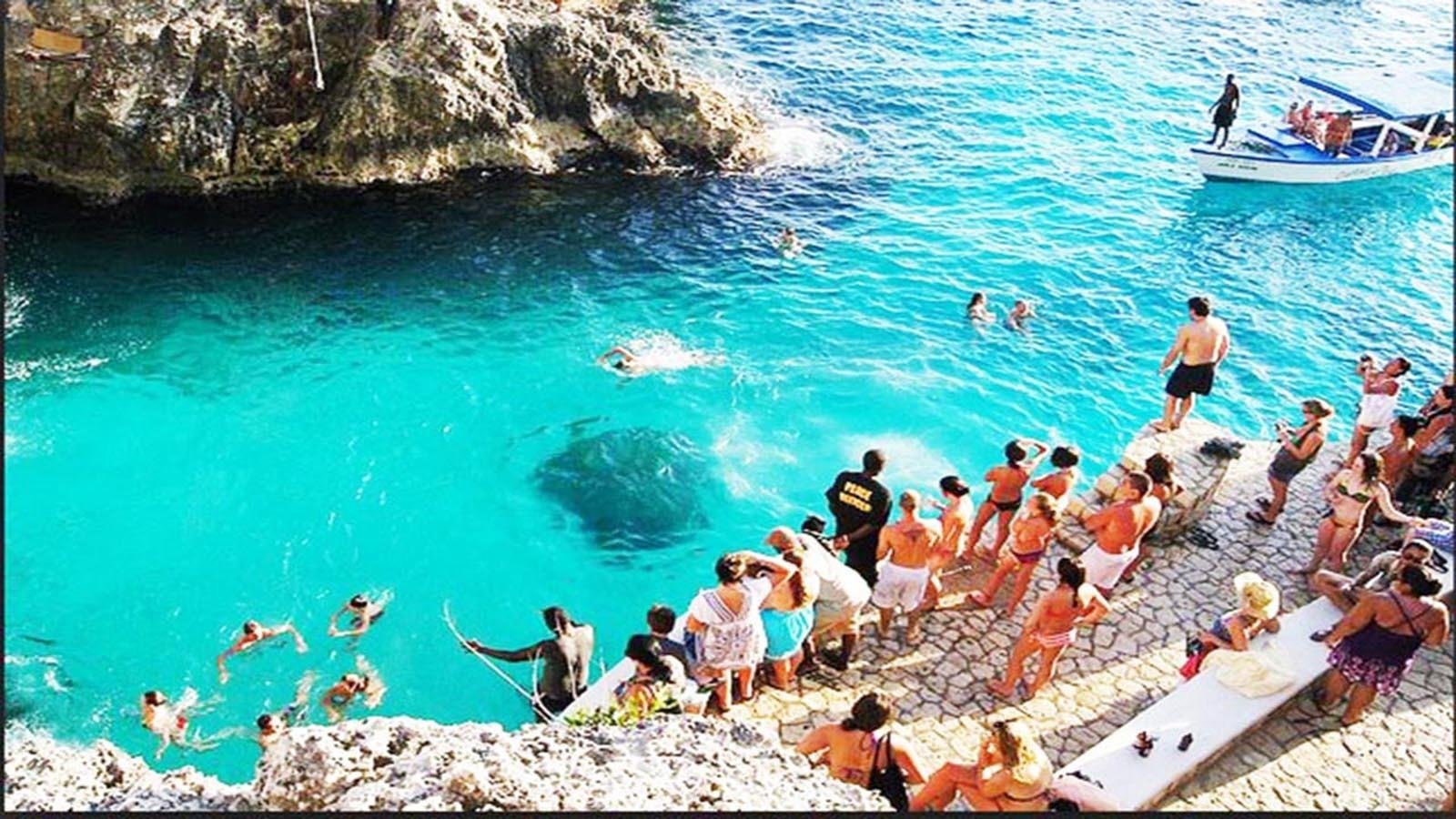 Negril Coastal Escape & Rick's Café Sunset Experience