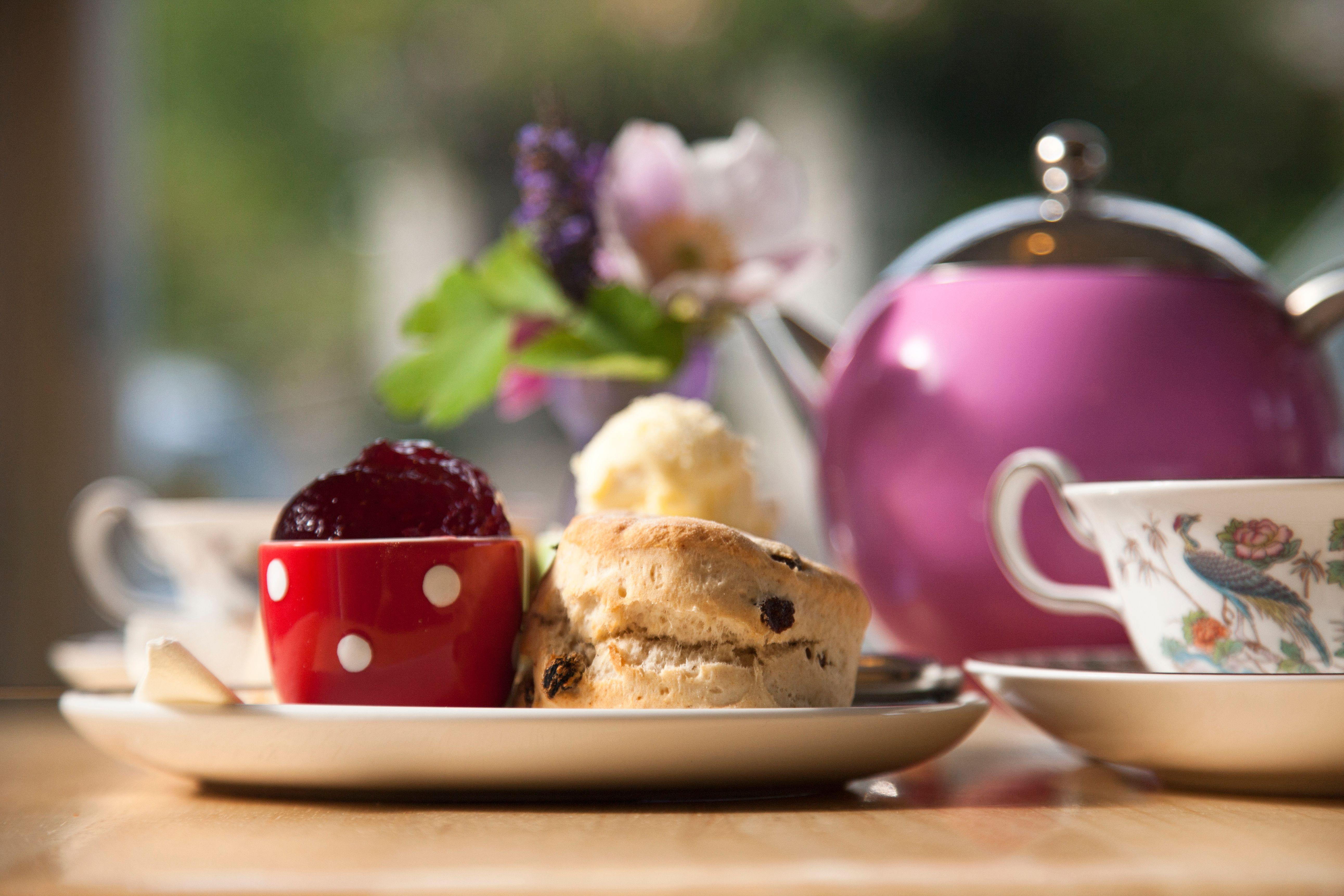 Falmouth Cream Tea & St Michael's Mount Afternoon Tour
