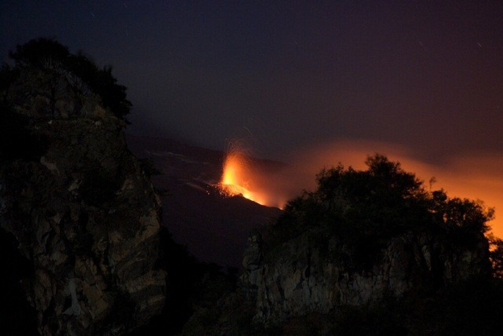 Mount Etna Volcano Trek, Cave Exploration & Tasting from Taormina