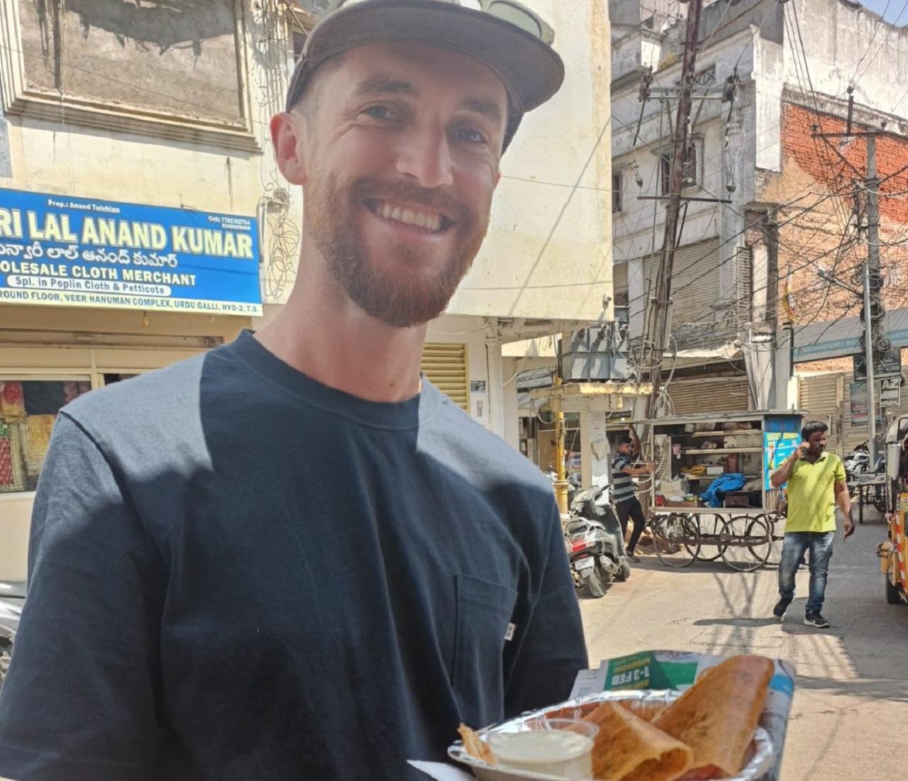 Hyderabad Culinary Heritage: Guided Street Food Walk