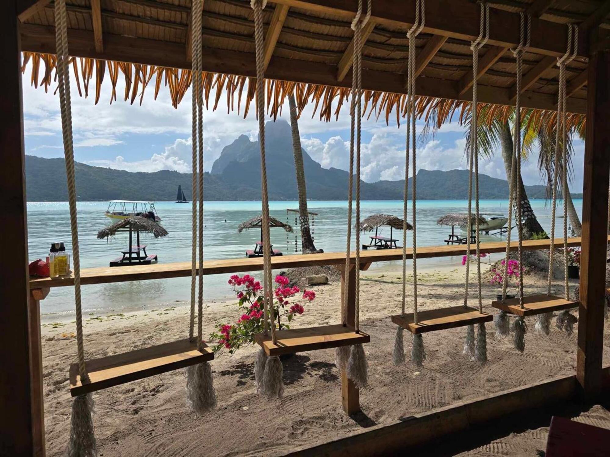 Bora Bora Lagoon Adventure with Snorkeling & Motu BBQ