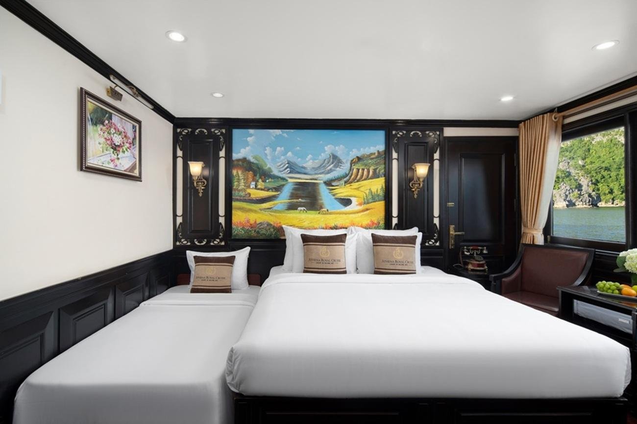 2-Day Halong & Bai Tu Long Bay 5-Star Cruise from Hanoi