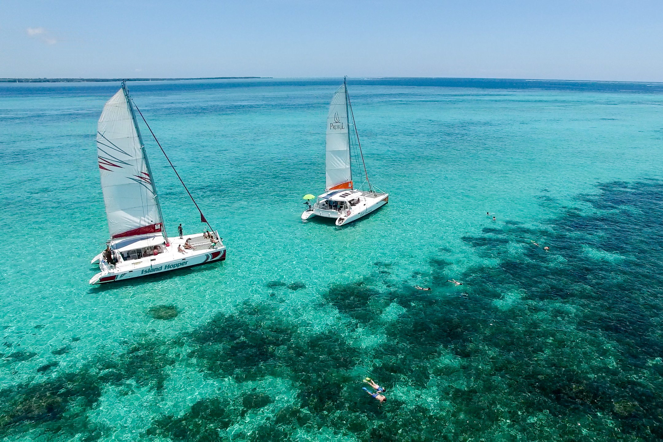 Ile aux Cerfs Catamaran Cruise with BBQ Lunch
