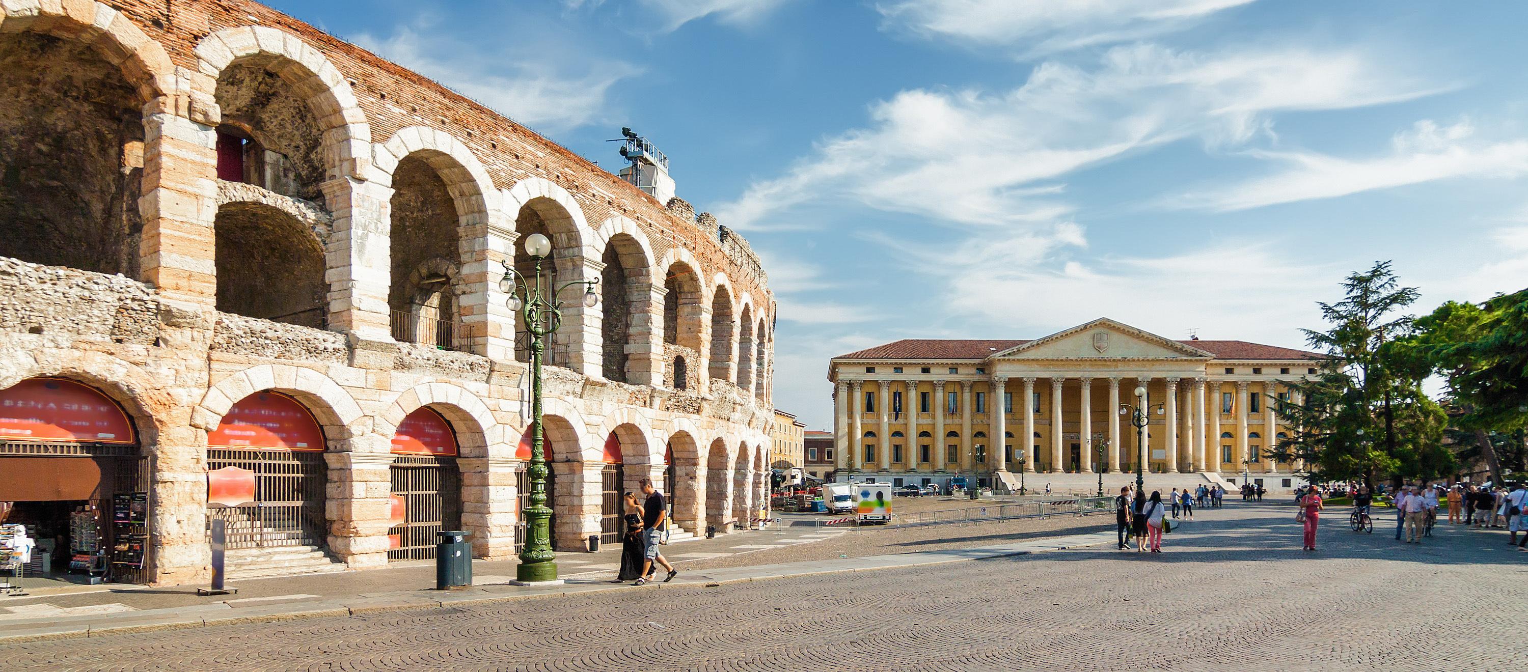 Verona Full-Day Excursion from Lake Garda