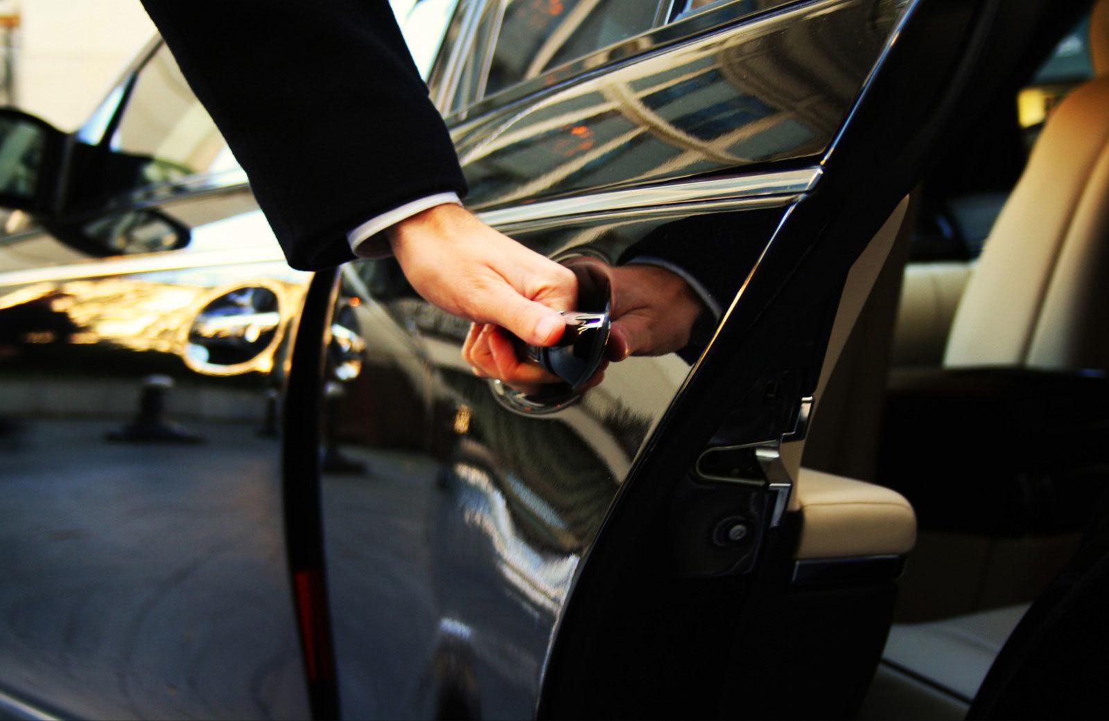 Naples to Sorrento: Private Chauffeur Transfer