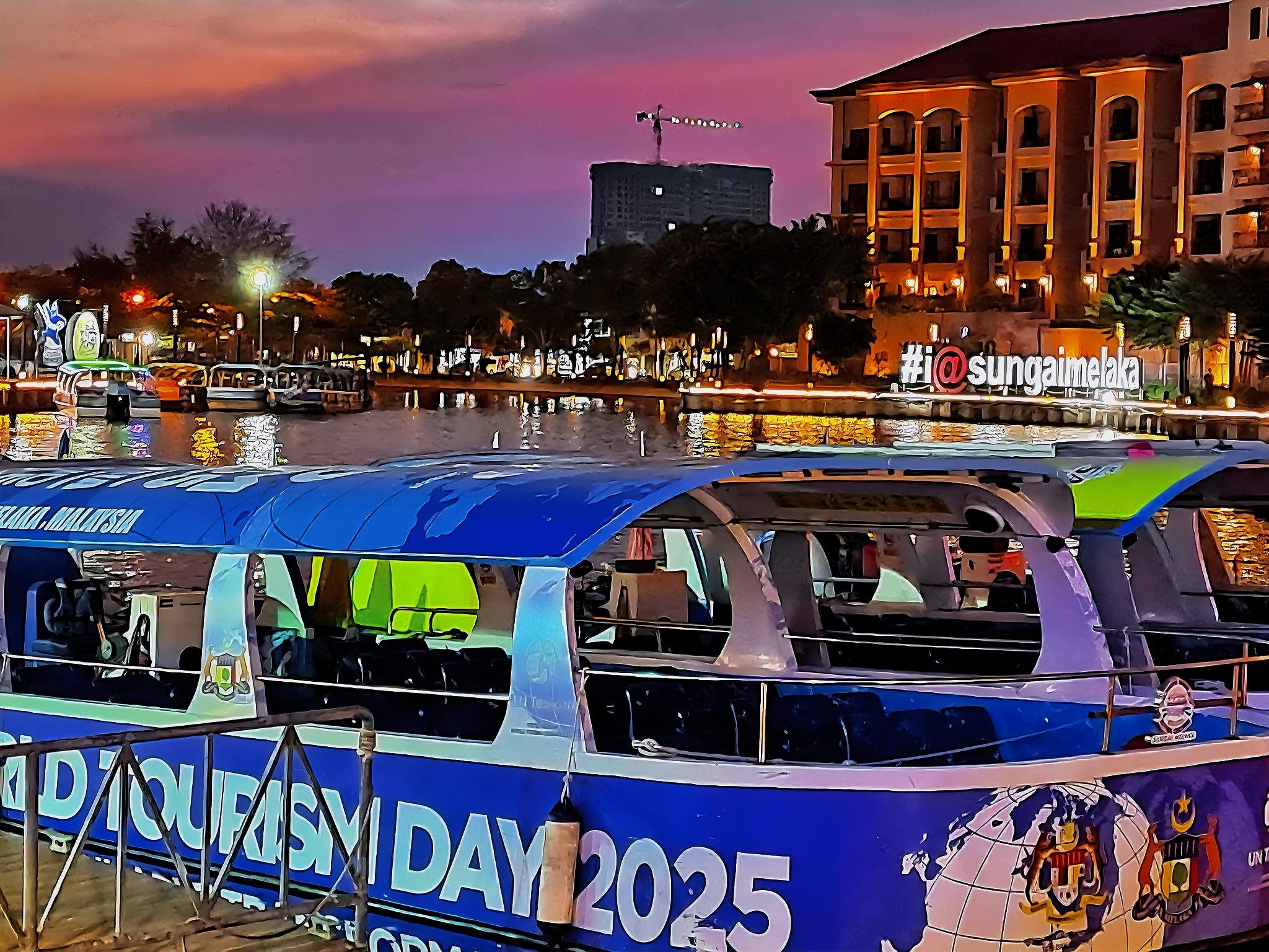 Malacca Evening Experience with River Cruise from KL