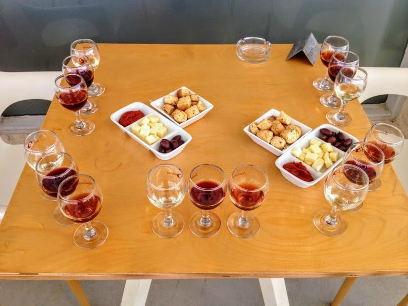 wine tour in Santorini — photo 9