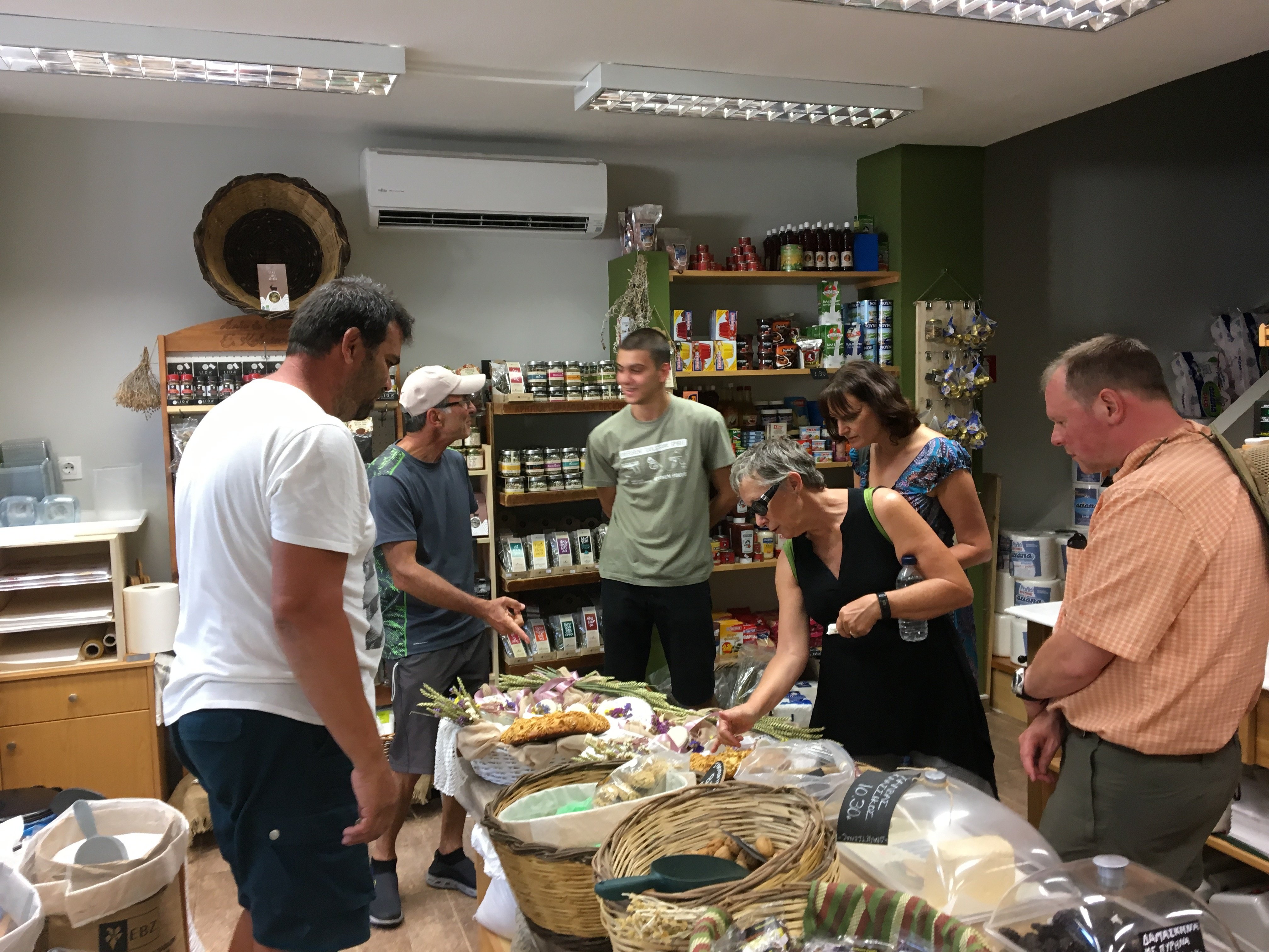 Heraklion Culinary Walking Tour with Museum Option