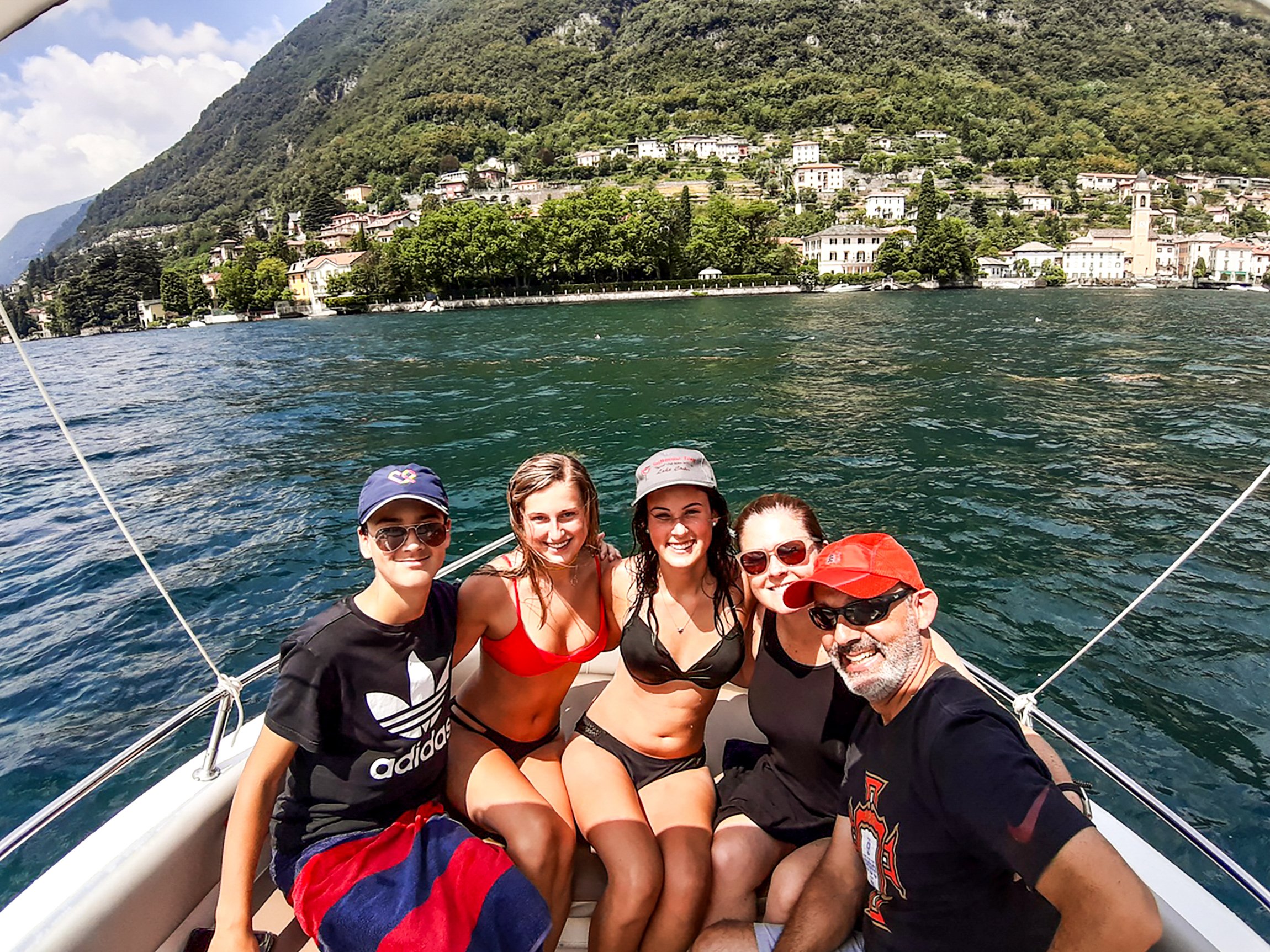 Lake Como: 2h Small-Group Boat Tour with Prosecco & Villas - 2026 (Verified Reviews)