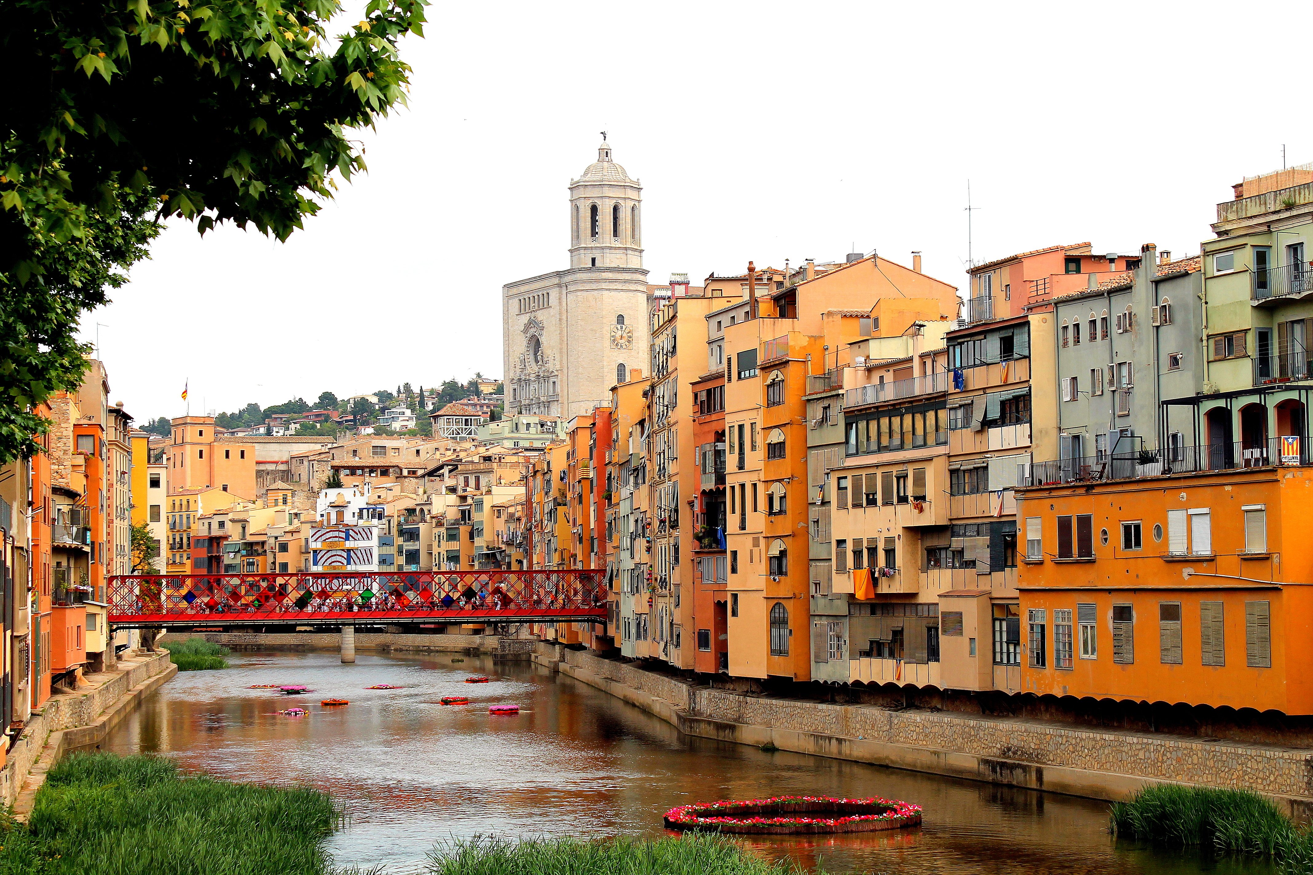 Girona Small Group Walking Tour