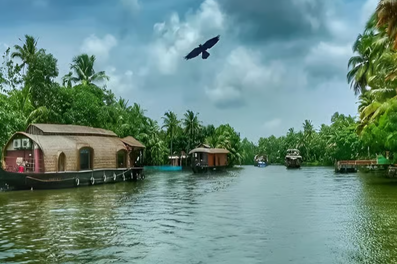 Alleppey Backwaters: Private Shikara Boat & Village Exploration