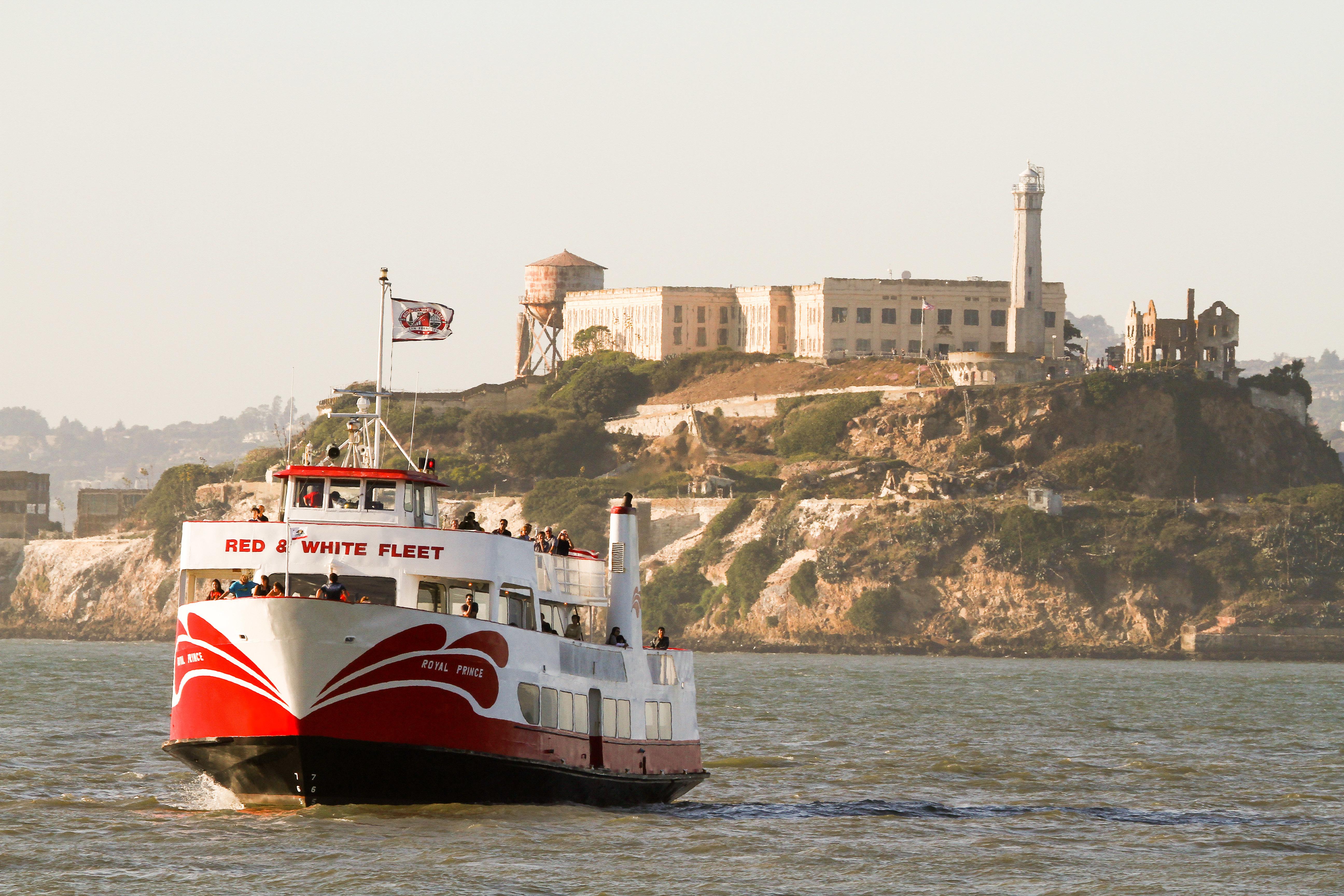 Golden Gate Bay Cruise: 1-Hour Scenic San Francisco Tour