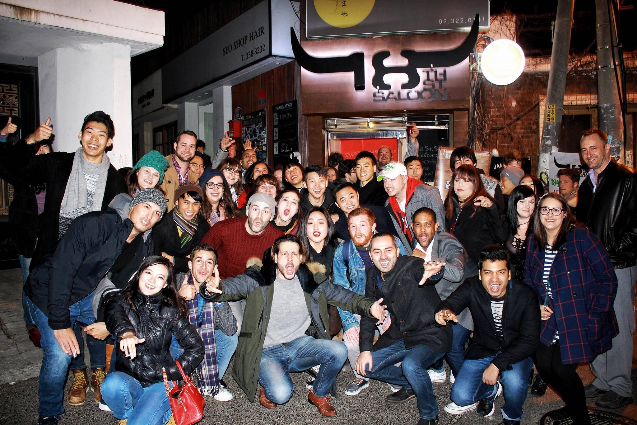 Seoul Pub Crawl Experience