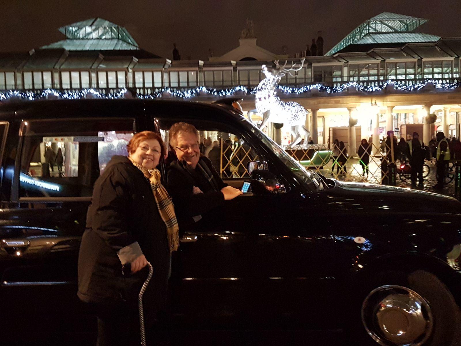 London Christmas Lights Black Cab Tour