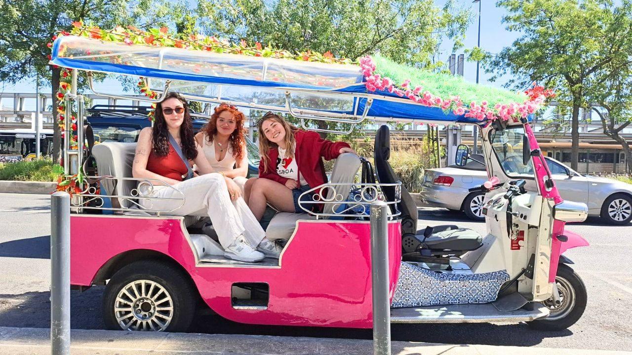 Lisbon Private Guided Tour by Electric Tuk-Tuk