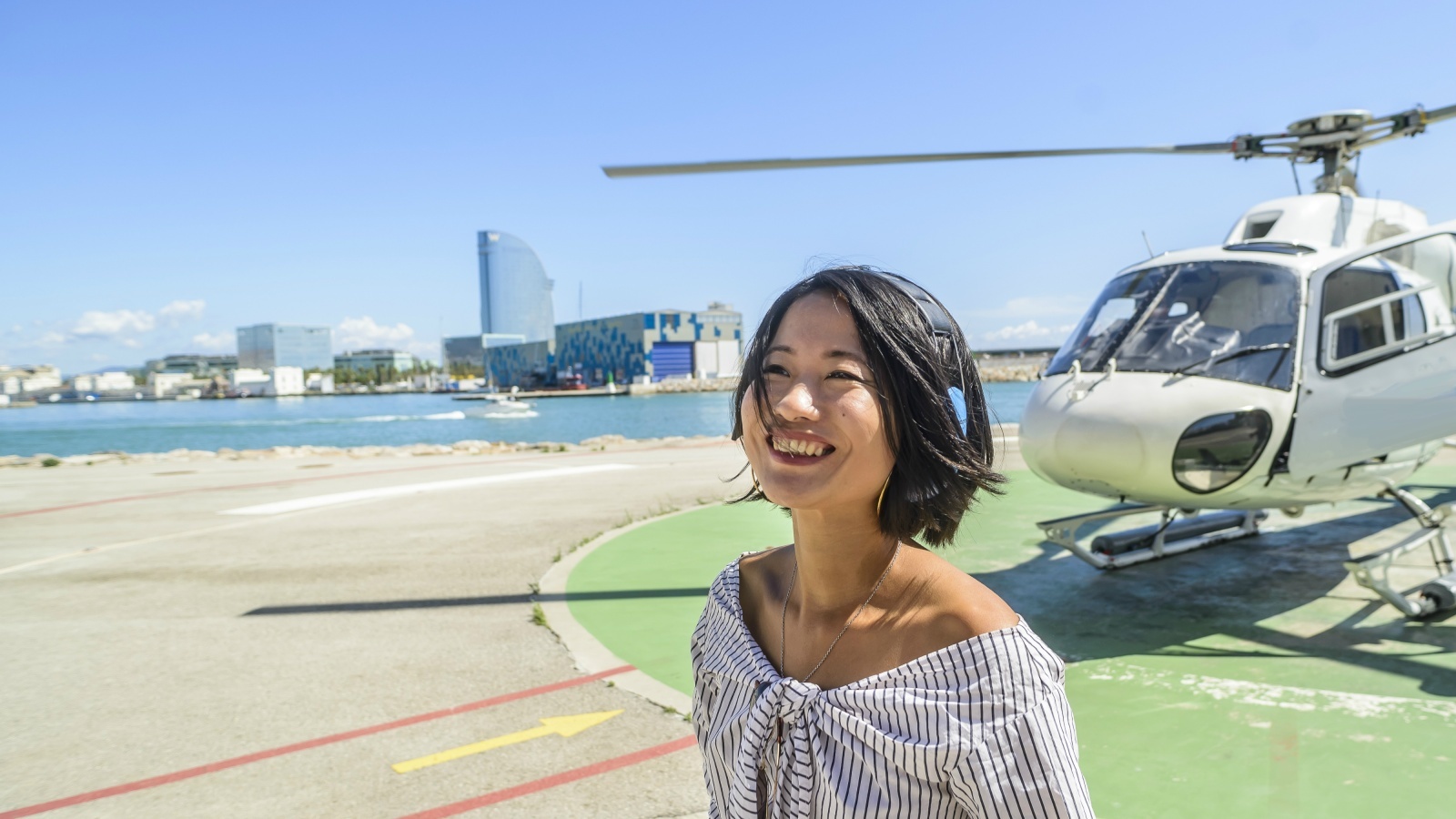 Barcelona: Helicopter Flight & Heliport Boat Transfer