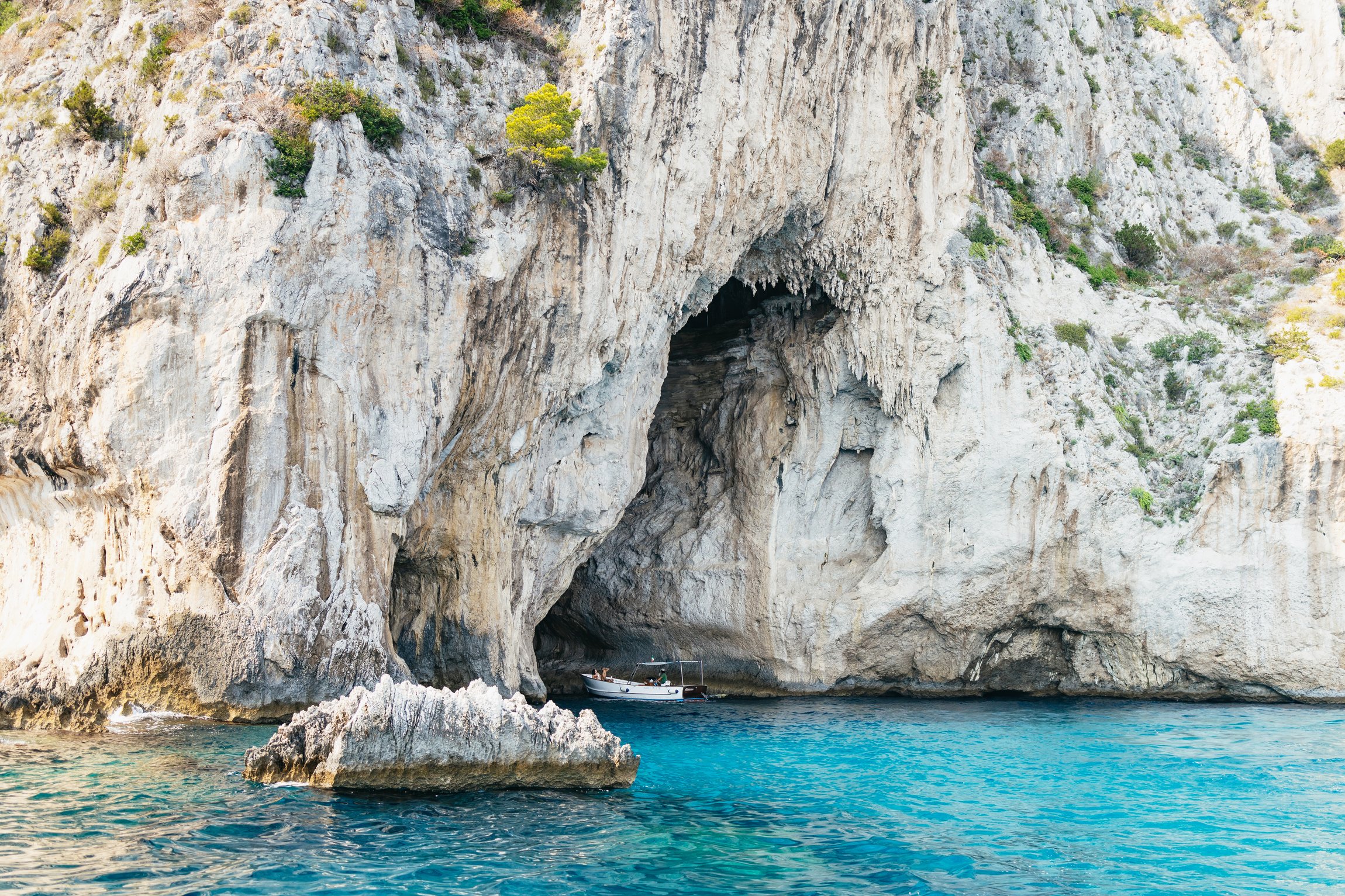 Capri Coastal Boat Tour with Grottos