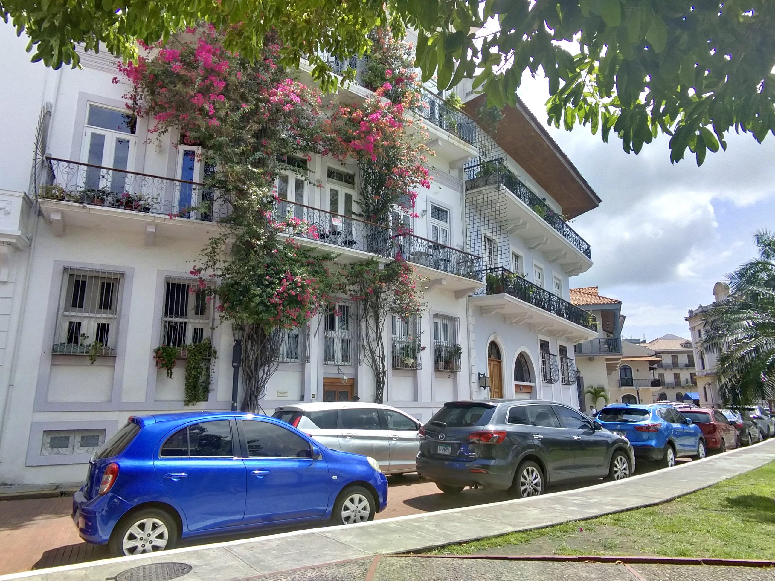 Private Panama City & Canal Layover Tour (Spanish)