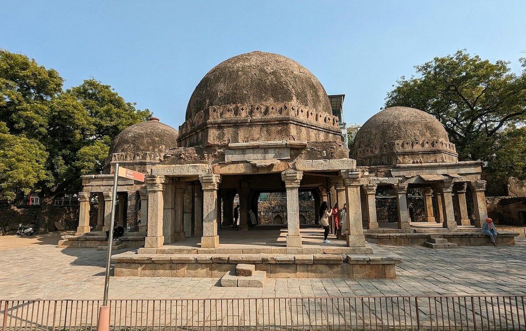 Delhi Hidden Gems: Secret History Private Day Tour