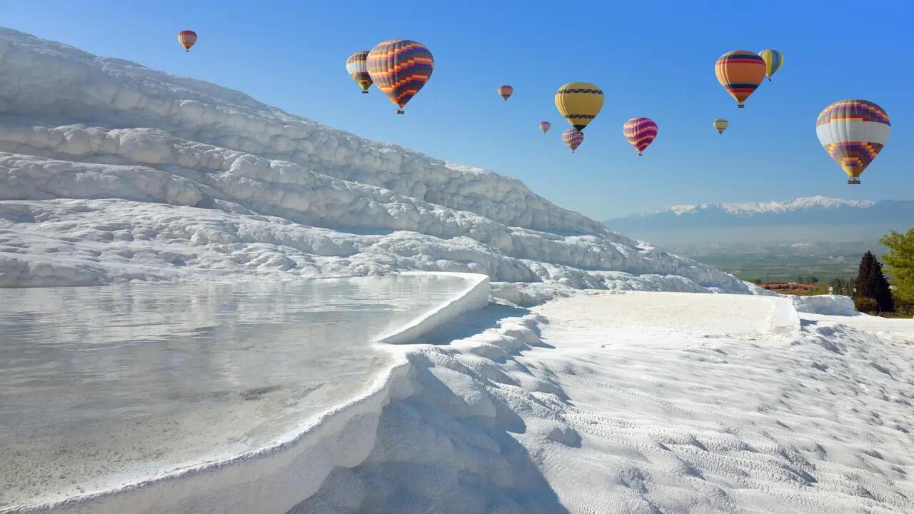 Marmaris to Pamukkale: Sunrise Hot Air Balloon & Full-Day Tour