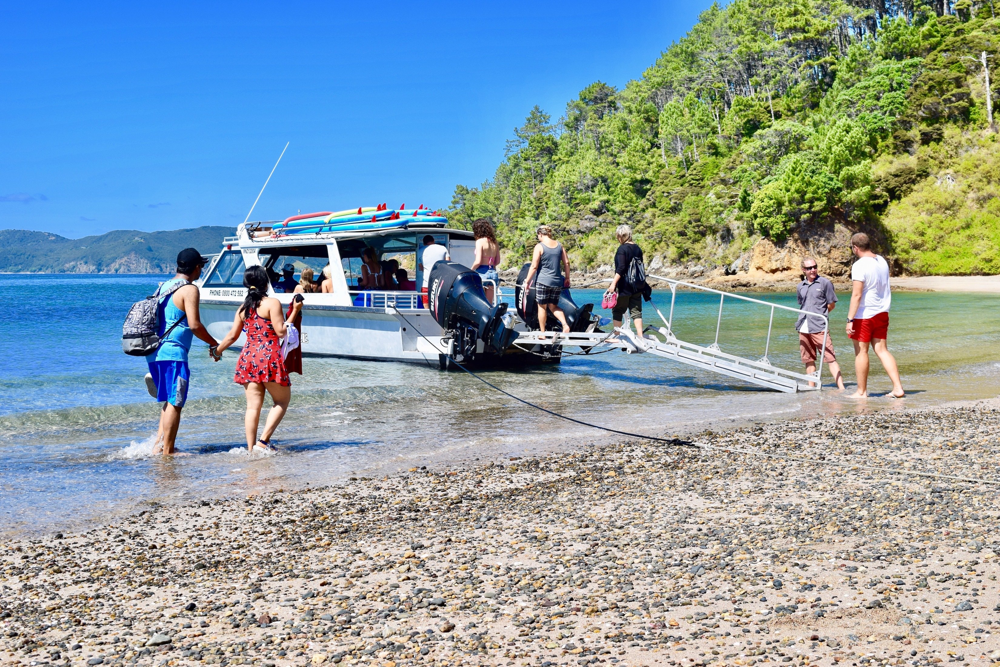 Bay of Islands Day Cruise with Island Stops