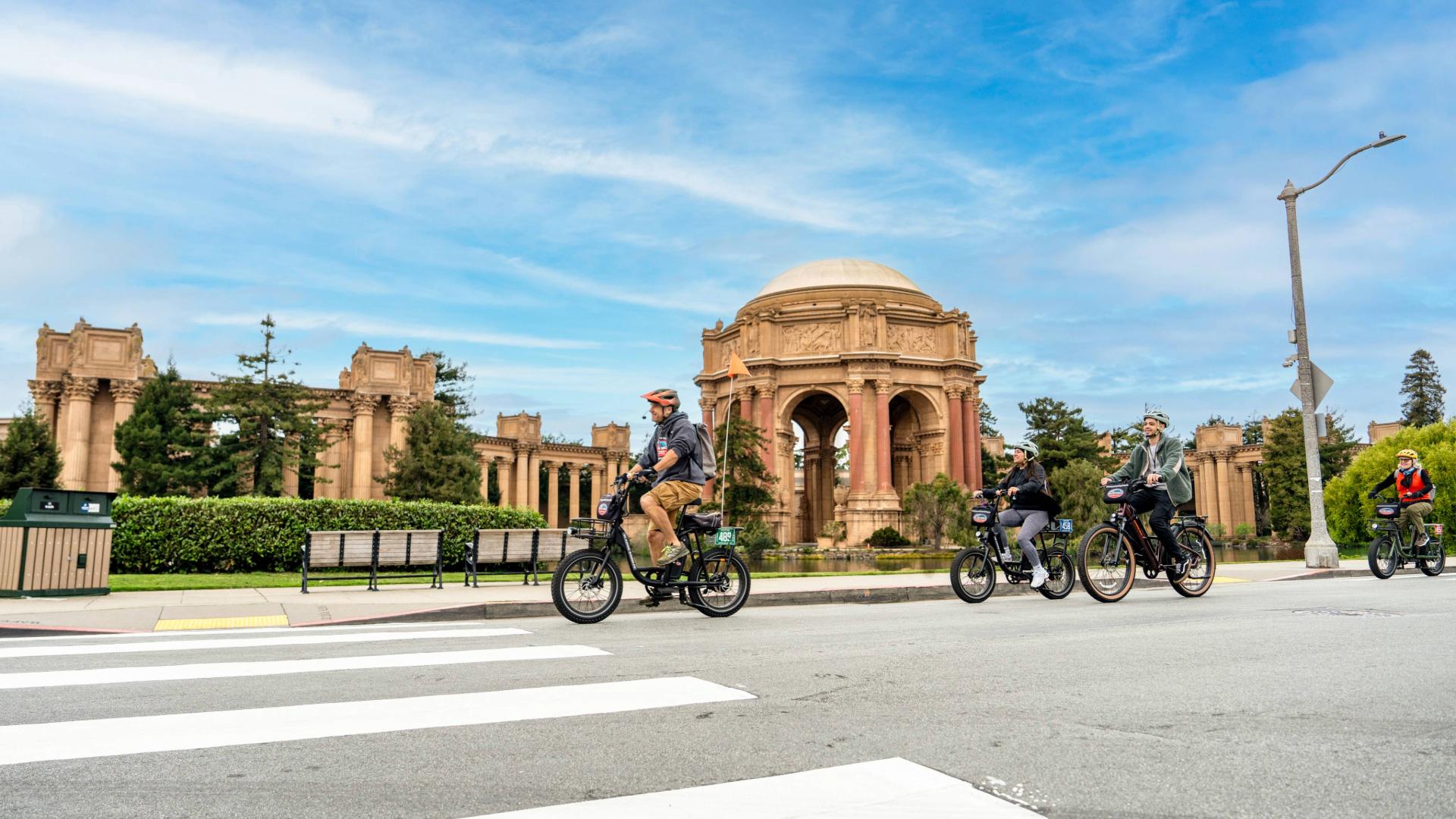 Golden Gate Bridge Electric Bike Tour to Sausalito