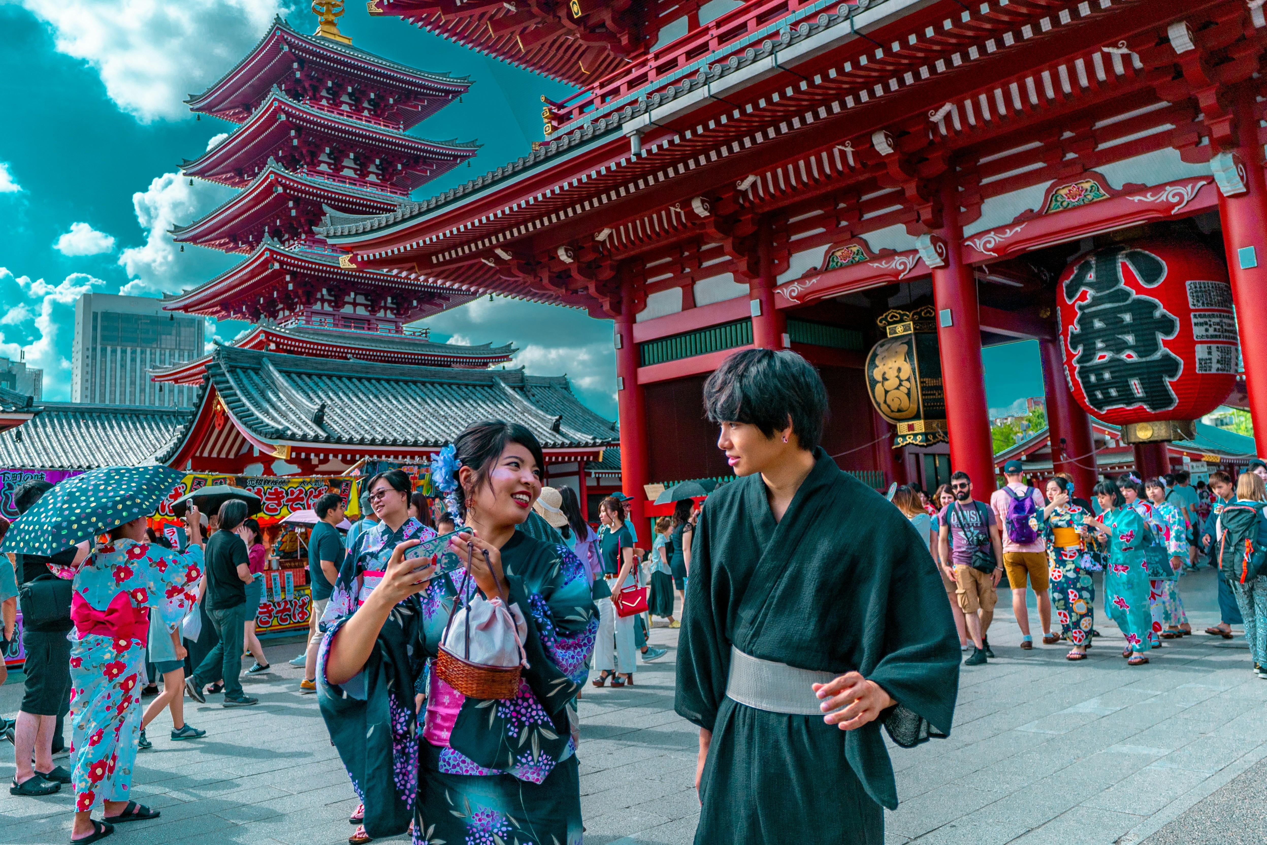 Tokyo Private Tour: Asakusa to Skytree – Engineering Through the Ages