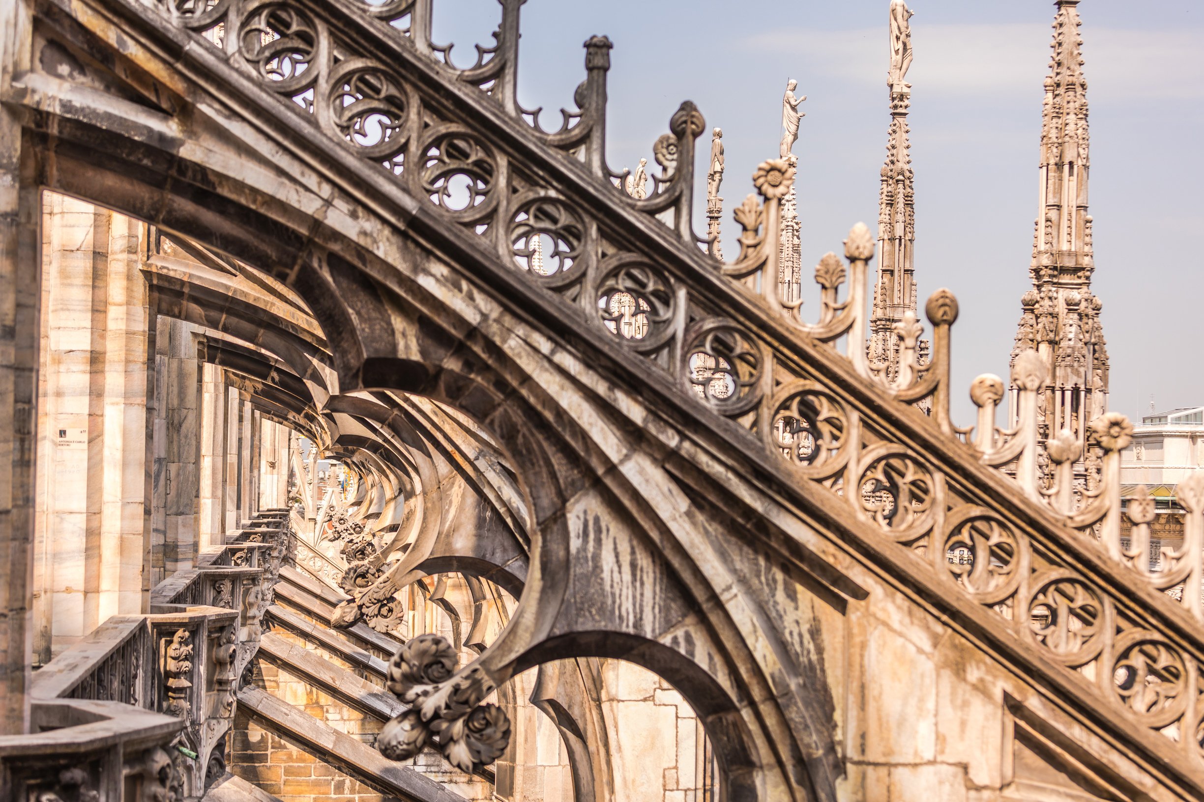 Milan Duomo & Rooftop Guided Exploration