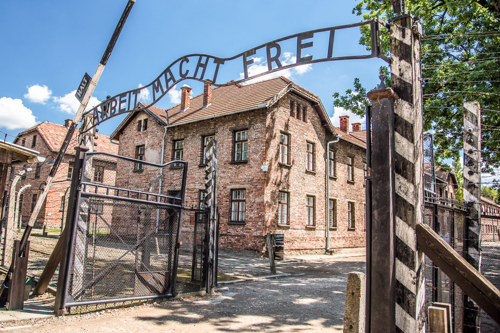 Auschwitz-Birkenau Guided Memorial Tour from Krakow