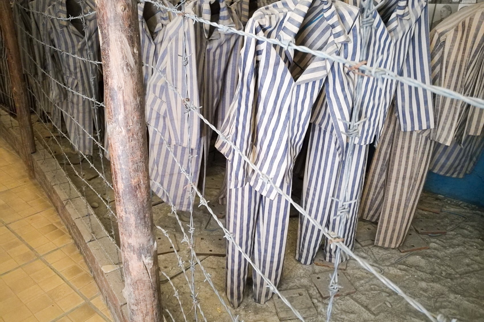 Auschwitz-Birkenau Guided Memorial Tour from Krakow