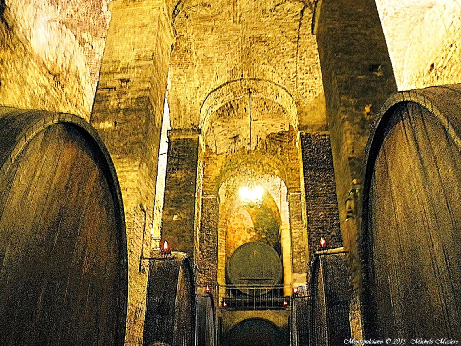 Montepulciano: Wine Tasting and Cellar Tour