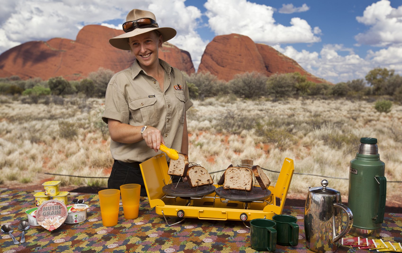 Kata Tjuta Sunrise Experience with Breakfast