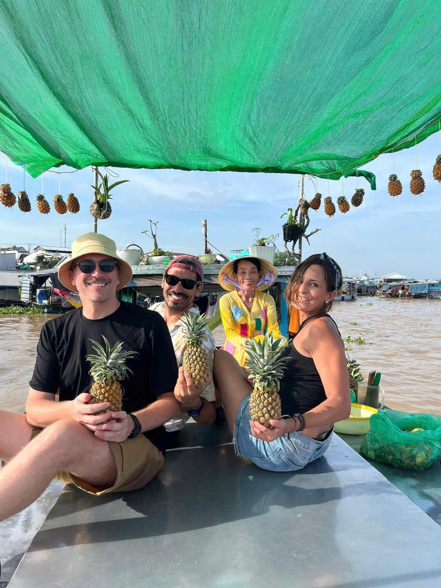 Mekong Delta VIP Day Tour from Ho Chi Minh City by Luxury Limousine