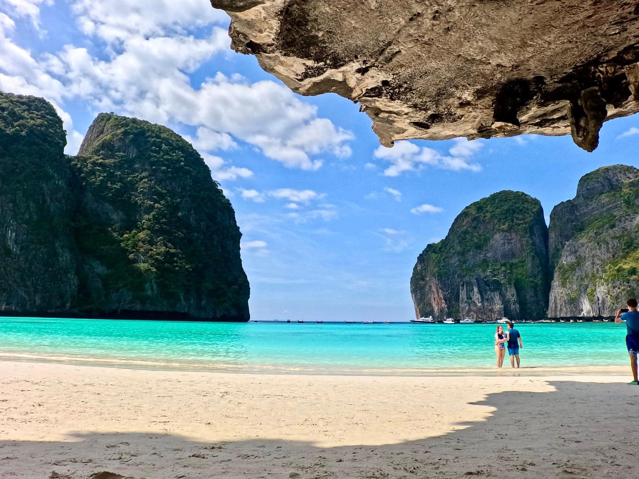 Phi Phi Islands Speedboat Adventure with Buffet Lunch