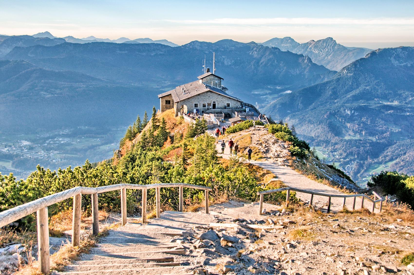 Munich to Eagle's Nest Guided Day Tour
