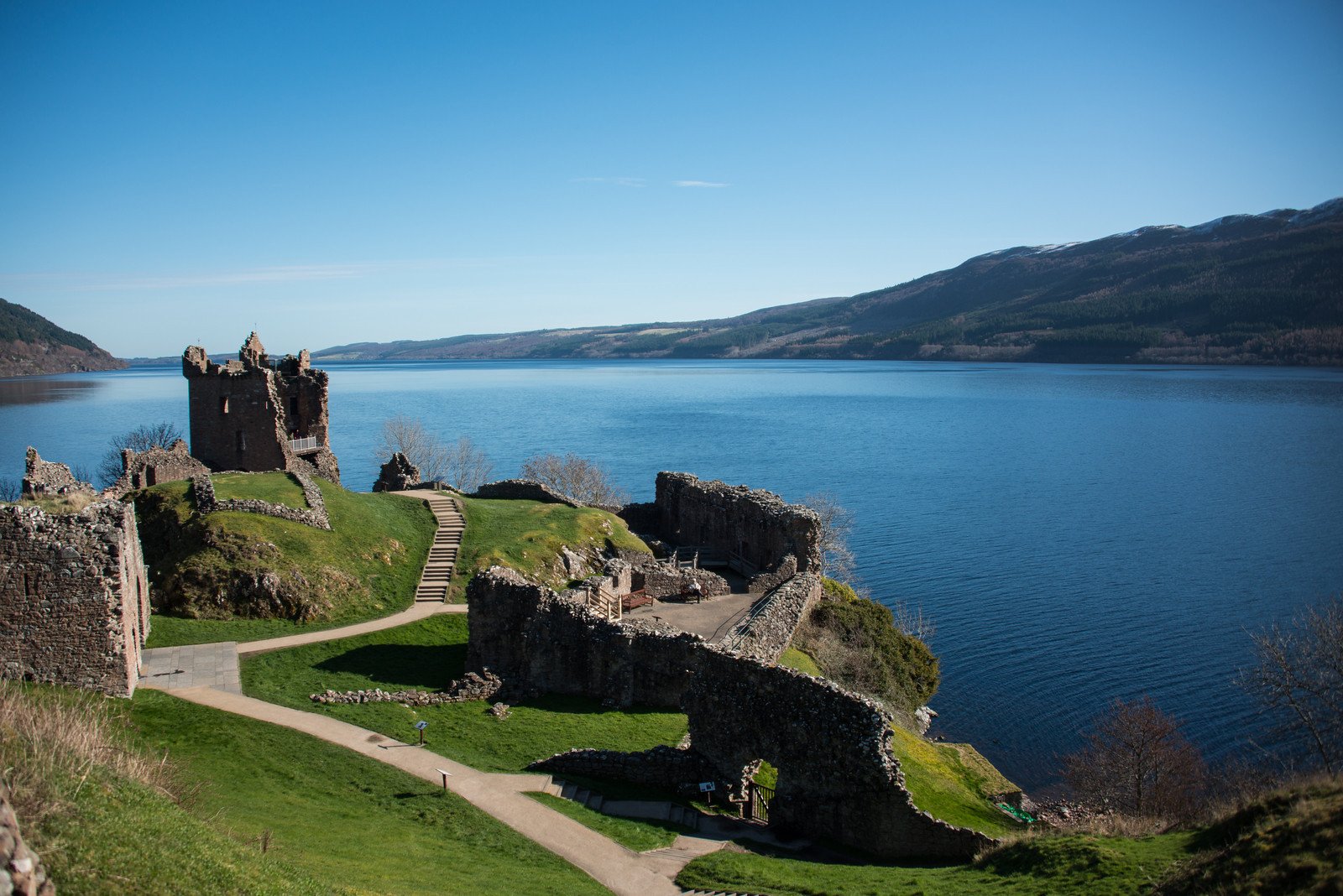 Loch Ness cruise and Urquhart Castle tour from Inverness — image 2