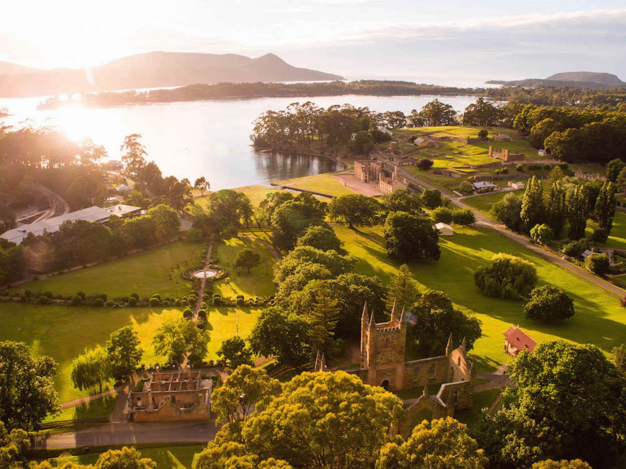 Port Arthur & Tasman Peninsula Day Trip with Harbour Cruise