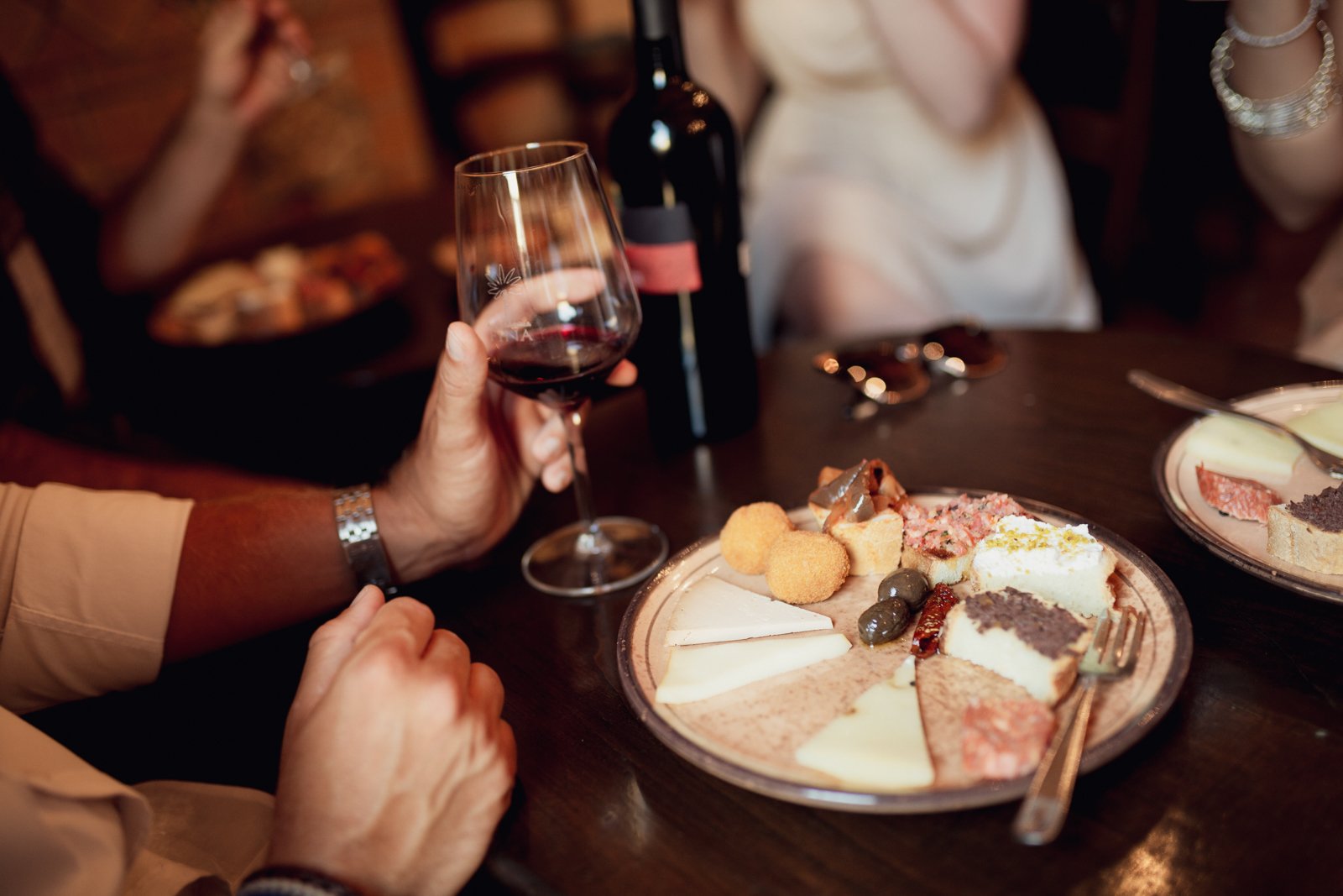 Taormina Guided Food & Wine Walking Experience