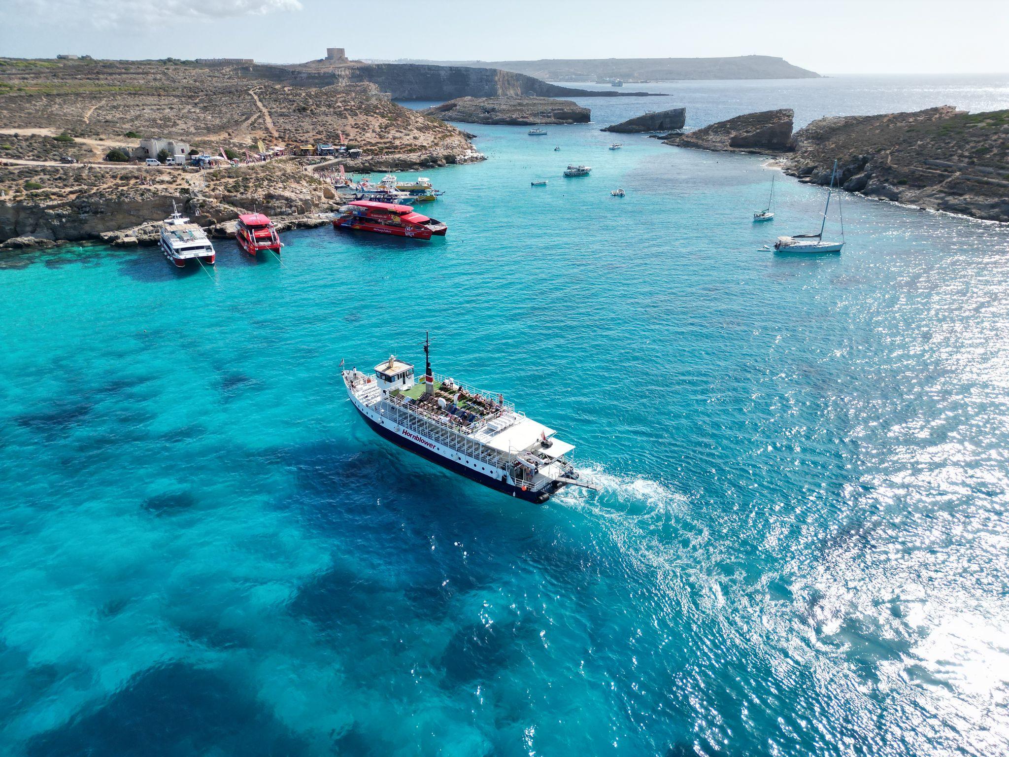 Full-Day Comino Blue Lagoon, Gozo, and Sea Caves Boat Cruise