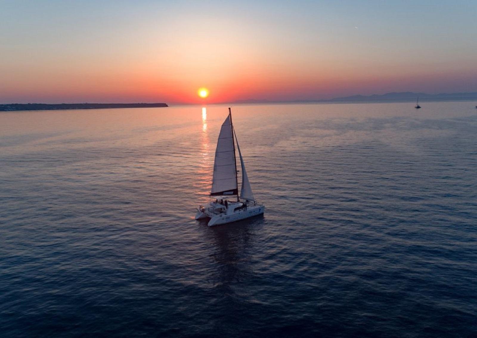 Santorini Luxury Catamaran Sunset Cruise with Dinner