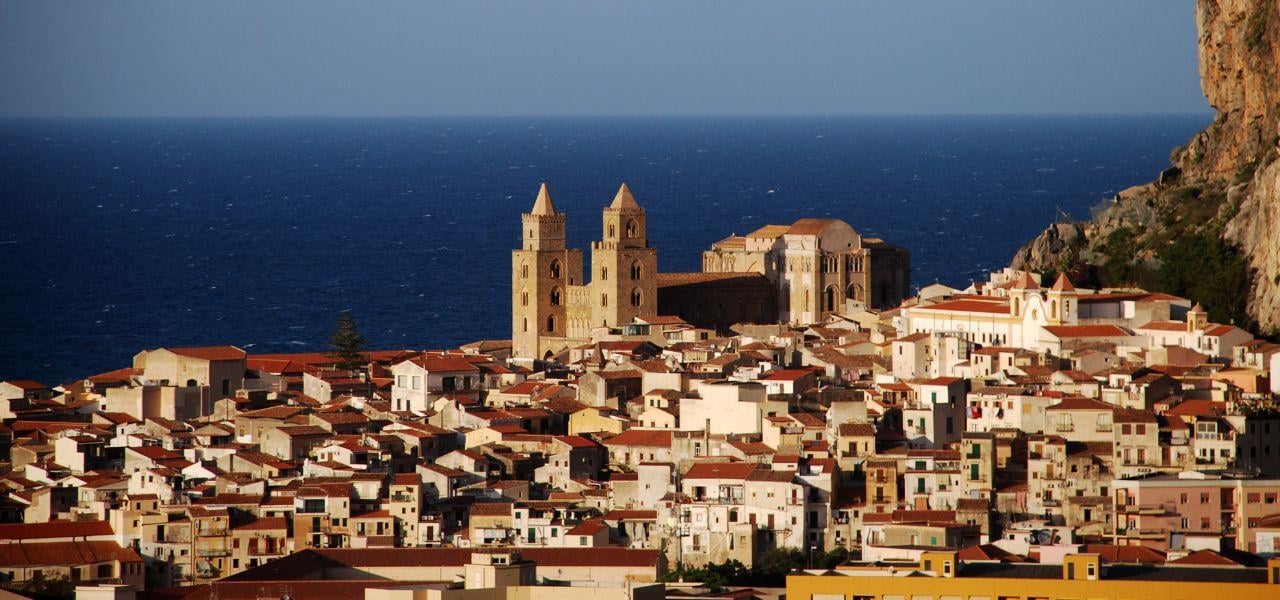 Taormina to Palermo Private Transfer via Cefalù