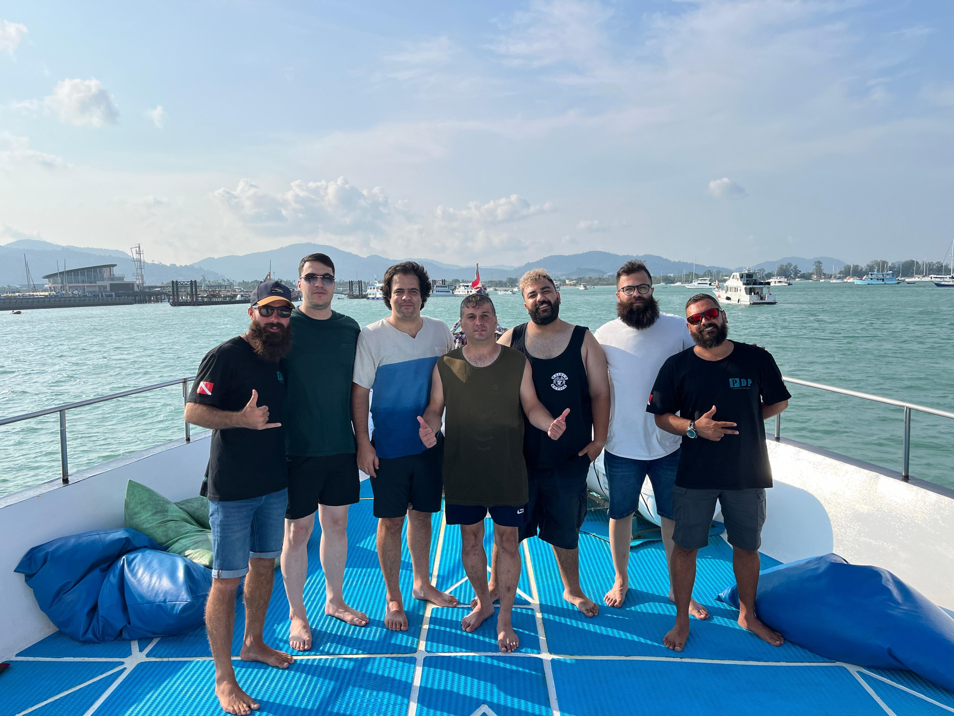 3-Dive Certification Expedition: Phi Phi Islands & Shark Point